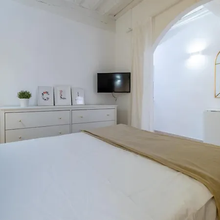 Guardabassi Collection Charming House Piazza Indipendenza * 波尔图·埃尔科莱